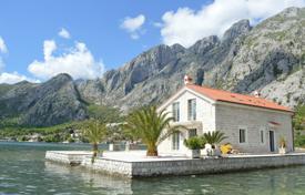 Villa – Ljuta, Kotor, Montenegro. 2 500 000 €