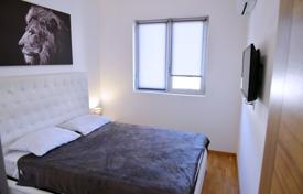 2 dormitorio piso 60 m² en Bečići, Montenegro. 220 000 €