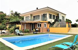 7 dormitorio villa 200 m² en Lloret de Mar, España. 429 000 €