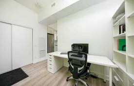 2 dormitorio piso en North York, Canadá. C$796 000