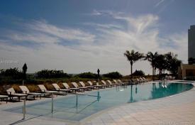 Piso – Miami Beach, Florida, Estados Unidos. $700 000