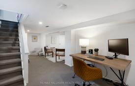 12 dormitorio adosado en Old Toronto, Canadá. C$2 135 000