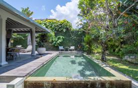 2 dormitorio villa 180 m² en Seminyak, Indonesia. $376 000