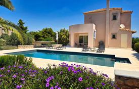 3 dormitorio villa 168 m² en Porto Cheli, Grecia. 525 000 €