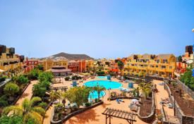 2 dormitorio piso 68 m² en Playa de las Americas, España. 285 000 €