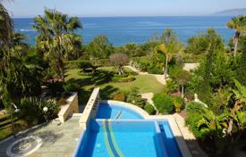 4 dormitorio villa en Latchi, Chipre. Price on request
