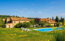 21 dormitorio villa en Sarteano, Italia. 1 200 000 €