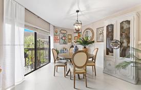 Condominio – West End, Miami, Florida,  Estados Unidos. $350 000