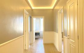 3 dormitorio piso 171 m² en Florencia, Italia. 915 000 €