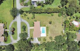 Villa – Pinecrest, Florida, Estados Unidos. 1 201 000 €