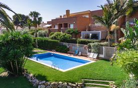 Villa – Tarragona, Cataluña, España. 995 000 €