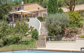 12 dormitorio villa en Gordes, Francia. 1 150 000 €