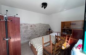 9 dormitorio casa de pueblo 210 m² en Sibenik, Croacia. 280 000 €