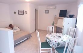2 dormitorio piso 48 m² en Hvar, Croacia. 210 000 €