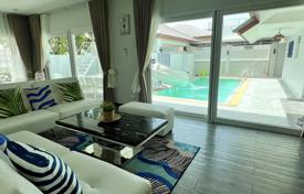 3 dormitorio villa 250 m² en Pattaya, Tailandia. $295 000