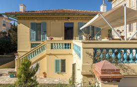 Villa – Les Baumettes, Niza, Costa Azul,  Francia. Price on request