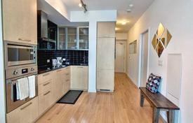 Piso – York Street, Old Toronto, Toronto,  Ontario,   Canadá. C$739 000