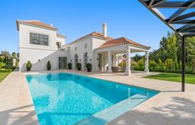 10 dormitorio villa 476 m² en Nueva Andalucia, España. 4 595 000 €