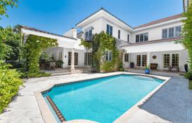 Villa – Coral Gables, Florida, Estados Unidos. $3 699 000