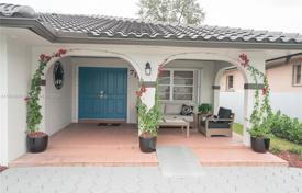 3 dormitorio casa de pueblo 174 m² en Miami, Estados Unidos. $1 045 000