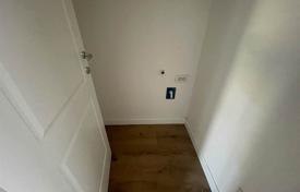 3 dormitorio piso 151 m² en Florencia, Italia. 780 000 €