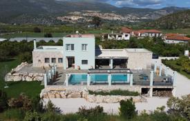 4 dormitorio villa 313 m² en Peloponeso, Grecia. 685 000 €