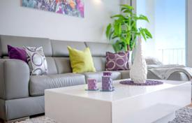 4 dormitorio piso 100 m² en Prčanj, Montenegro. 380 000 €