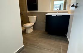 6 dormitorio piso en North York, Canadá. C$1 115 000
