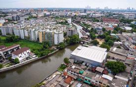2-dormitorio apartamentos en condominio en Khlong Toei, Tailandia. $216 000