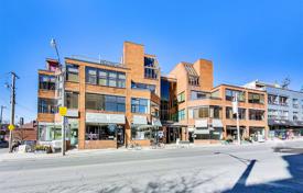 Piso – Yonge Street, Toronto, Ontario,  Canadá. C$955 000