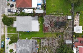 2 dormitorio casa de pueblo 119 m² en Miami, Estados Unidos. $675 000
