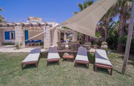 Villa – Ragusa, Sicilia, Italia. 2 300 €  por semana