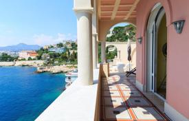 Villa – Provenza - Alpes - Costa Azul, Francia. 5 000 €  por semana