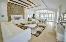 3 dormitorio piso 218 m² en Budva city, Montenegro. 1 300 000 €