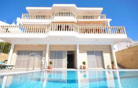 7 dormitorio villa en Pafos, Chipre. 5 800 €  por semana