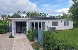 Villa – Key Biscayne, Florida, Estados Unidos. $1 950 000