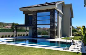 5 dormitorio villa 225 m² en Fethiye, Turquía. $951 000