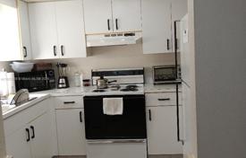 2 dormitorio casa de pueblo 103 m² en Miami, Estados Unidos. $395 000