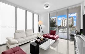 2-dormitorio apartamentos en condominio 101 m² en Miami, Estados Unidos. $800 000