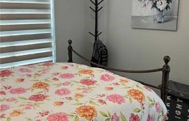 4 dormitorio piso en Scarborough, Canadá. C$877 000