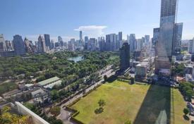 3-dormitorio apartamentos en condominio en Pathum Wan, Tailandia. $1 230 000