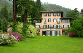 Villa – Menaggio, Lombardía, Italia. Price on request