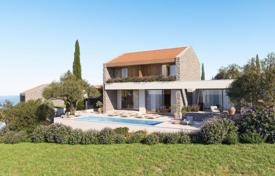 3 dormitorio villa 268 m² en Radovići, Montenegro. 3 756 000 €