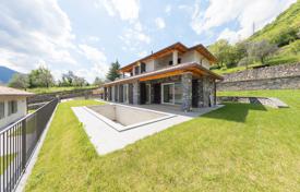5 dormitorio villa 470 m² en Lenno, Italia. 1 650 000 €