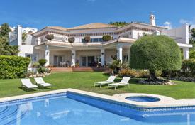6 dormitorio villa 733 m² en Benahavis, España. 2 690 000 €