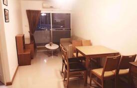 1-dormitorio apartamentos en condominio en Bang Na, Tailandia. $104 000