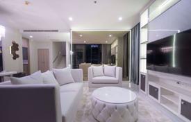3 dormitorio piso en Pathum Wan, Tailandia. $5 500  por semana