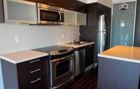 2 dormitorio piso en Yonge Street, Canadá. C$1 400 000