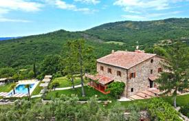 8 dormitorio villa 670 m² en Civitella In Val di Chiana, Italia. 1 980 000 €