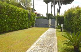 7 dormitorio chalet en Pietrasanta, Italia. 890 000 €